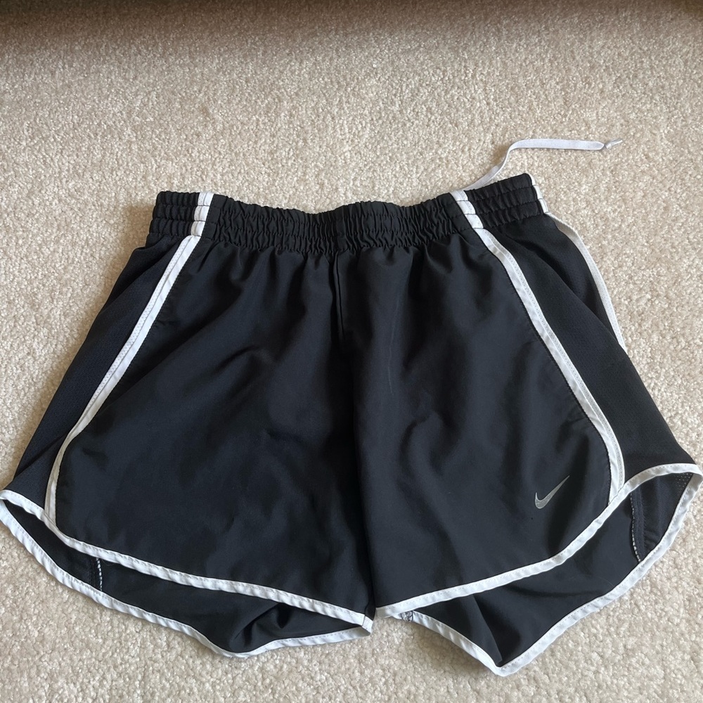 Women’s XS Nike Black Athletic Shorts